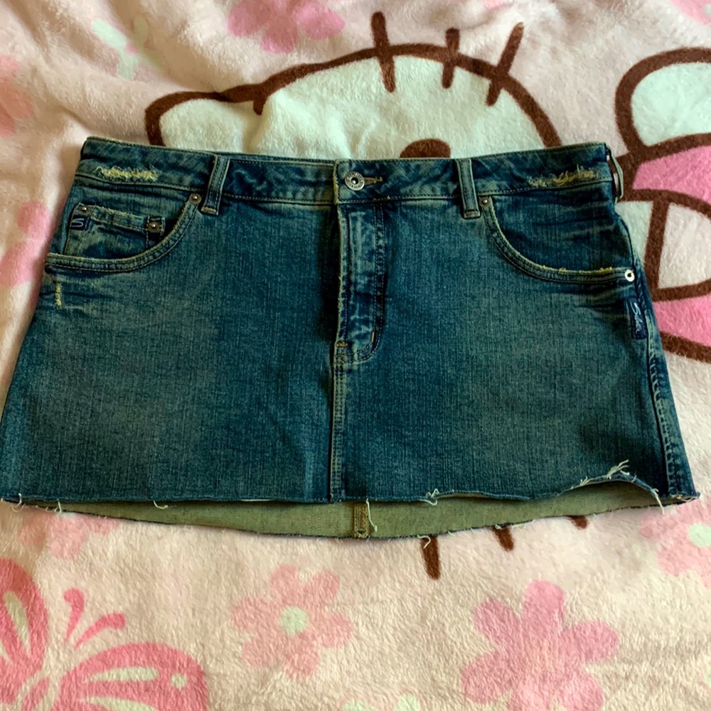 Y2K Mini skirt